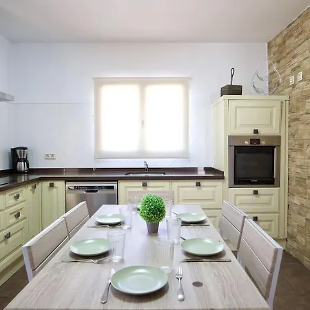 Casa Carmen - Preciosa En Nerja